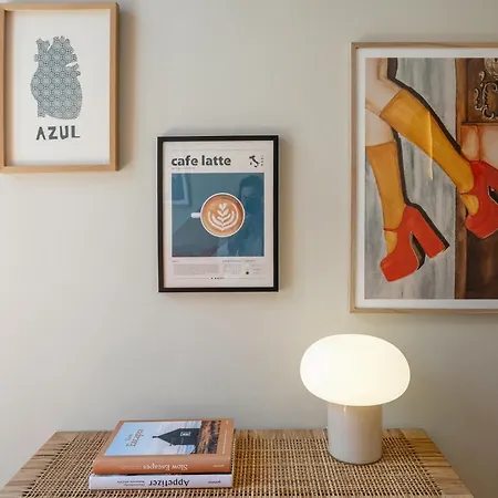 아파트 The Traditional Arts Memoir - Balcony At Downtown, 4th-floor No Lift 리스본