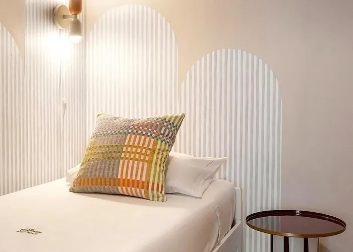 The Traditional Arts Memoir - Balcony At Downtown, 4th-floor No Lift شقة Lisboa